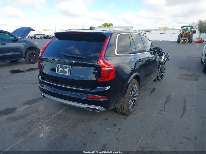2020 Volvo Xc90 Hybrid T8 Momentum 6 Passenger