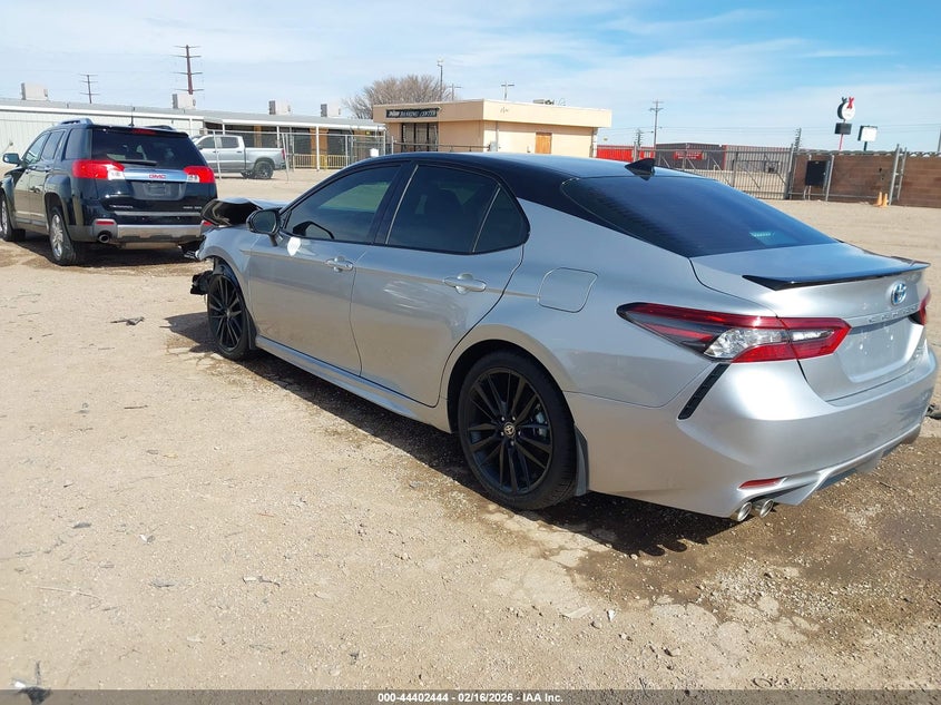 2022 Toyota Camry Xse Hybrid