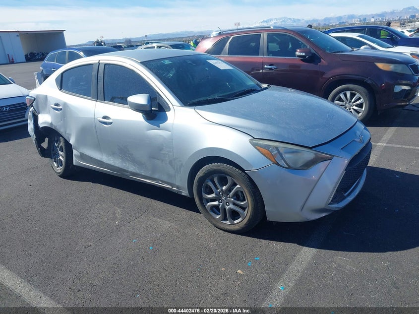 2019 Toyota Yaris Le