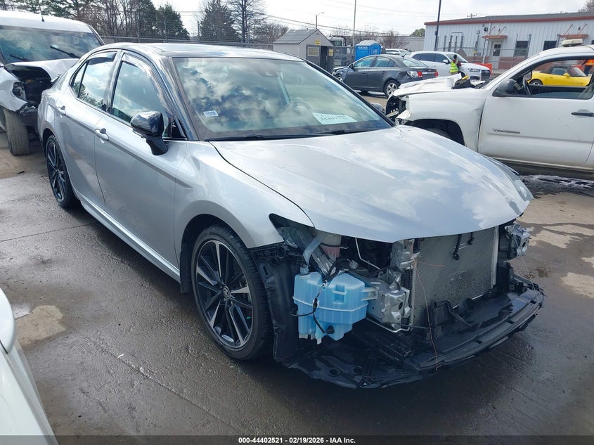 2020 Toyota Camry Xse Awd