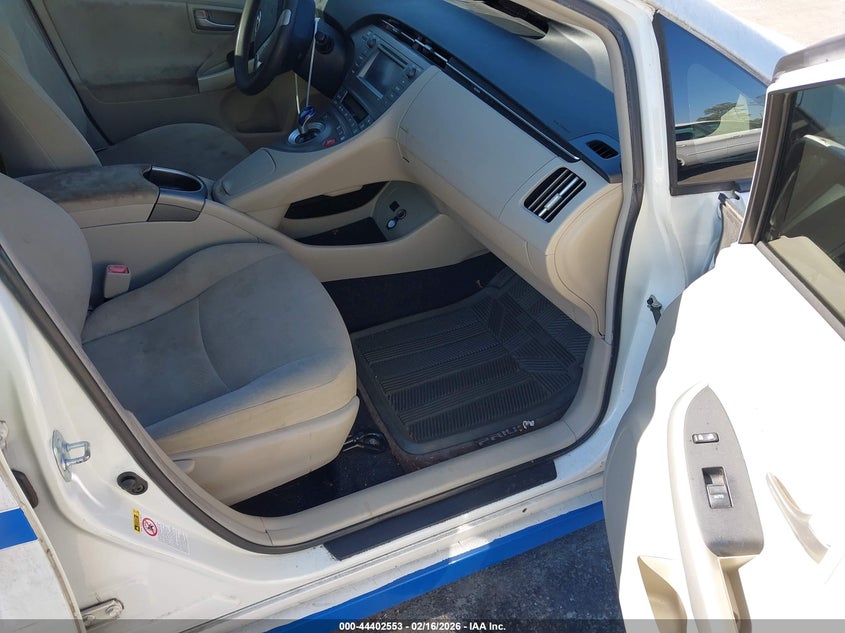 2014 Toyota Prius Two