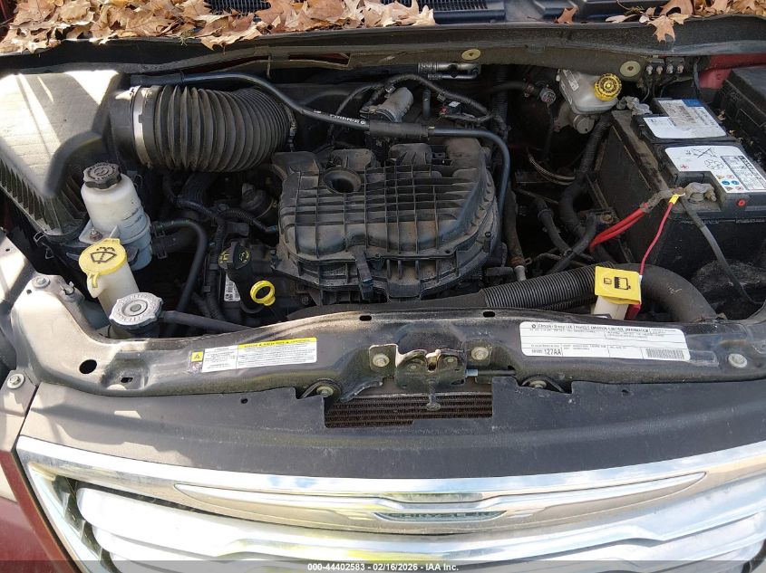 2011 Chrysler Town & Country Touring VIN: 2A4RR5DGXBR704257 Lot: 44402583