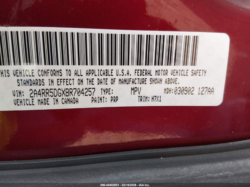 2011 Chrysler Town & Country Touring VIN: 2A4RR5DGXBR704257 Lot: 44402583