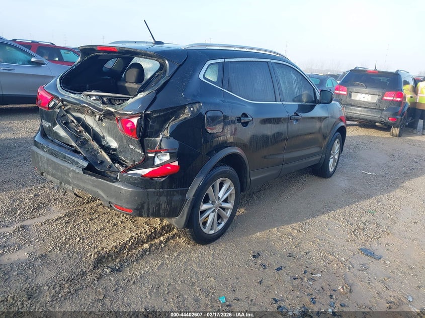2017 Nissan Rogue Sport Sv