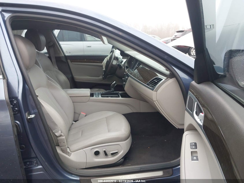 2015 Hyundai Genesis 3.8