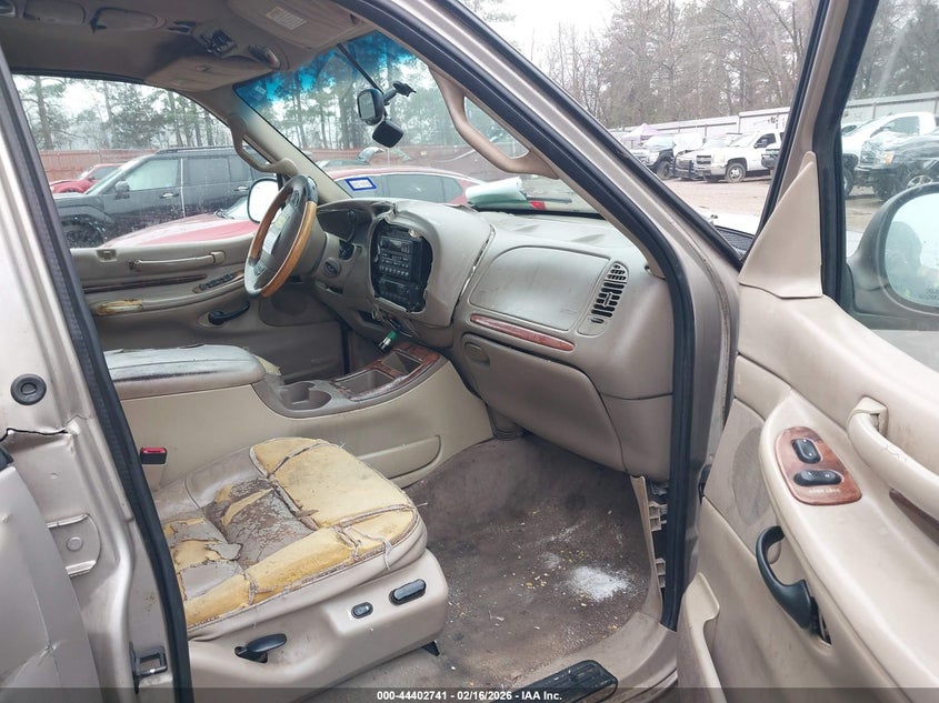 2000 Lincoln Navigator