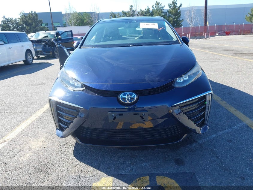 2017 TOYOTA MIRAI auction photo 6