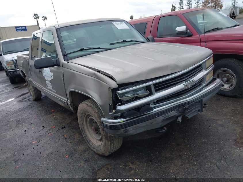 2000 Chevrolet C2500