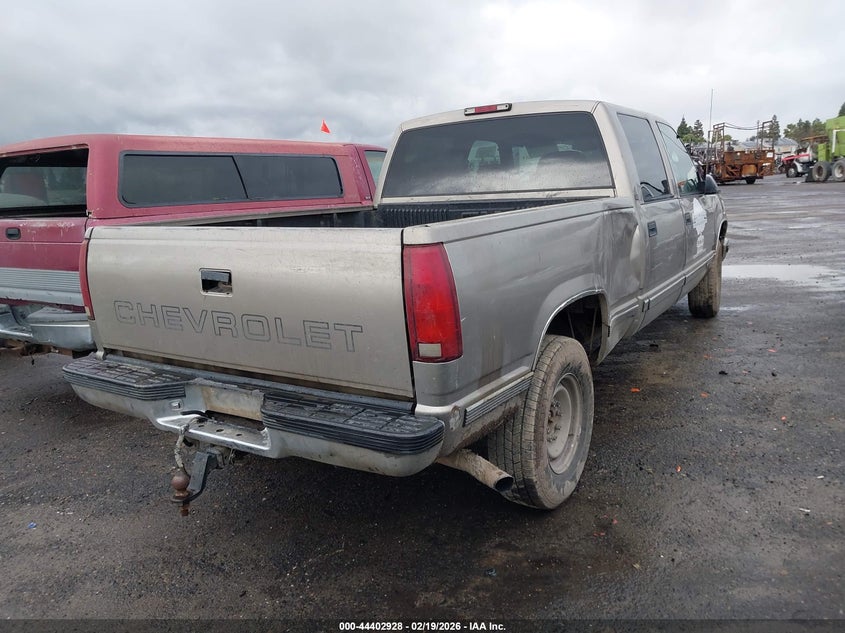 2000 Chevrolet C2500