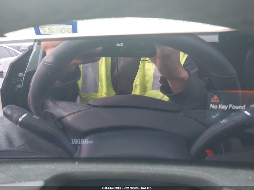 2025 Cadillac Xt4 Fwd Sport VIN: 1GYFZER42SF160670 Lot: 44402940