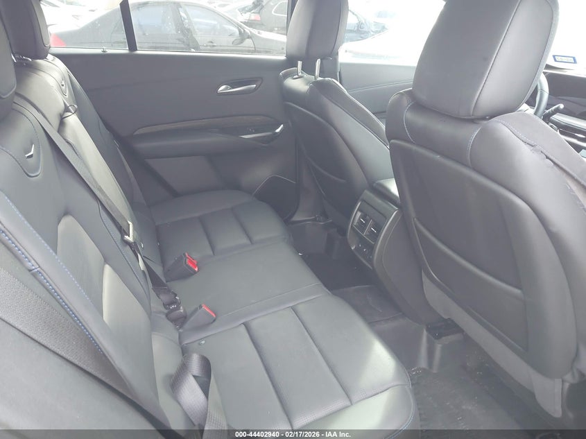 2025 Cadillac Xt4 Fwd Sport VIN: 1GYFZER42SF160670 Lot: 44402940