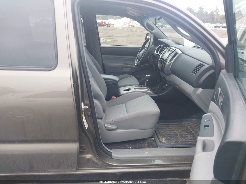 2014 Toyota Tacoma Base V6