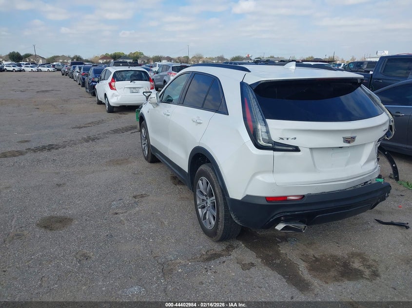 Vin: 1gyfzer46mf007261, lot: 44899551, cadillac xt4 fwd sport 20213