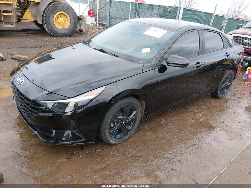 2022 Hyundai Elantra Sel