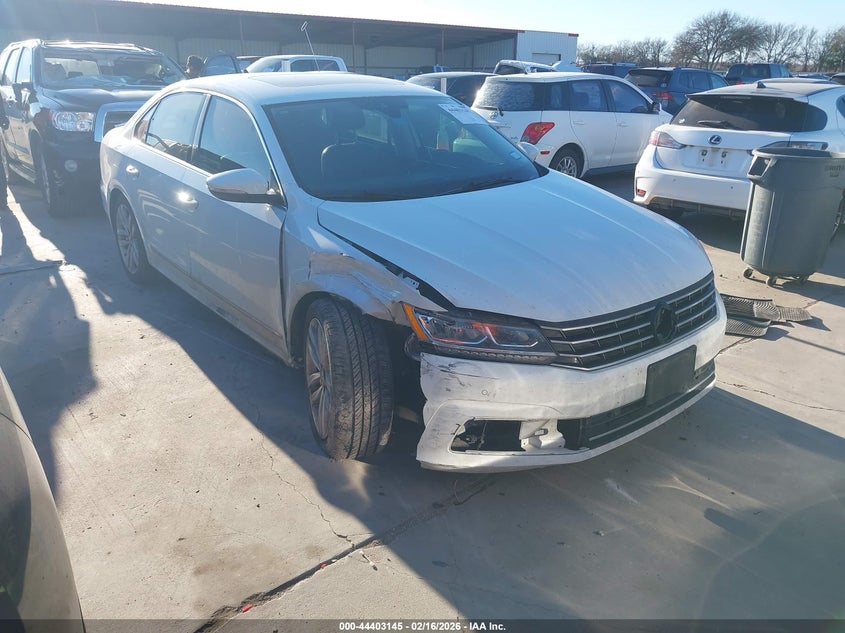 2017 Volkswagen Passat 1.8T Sel Premium
