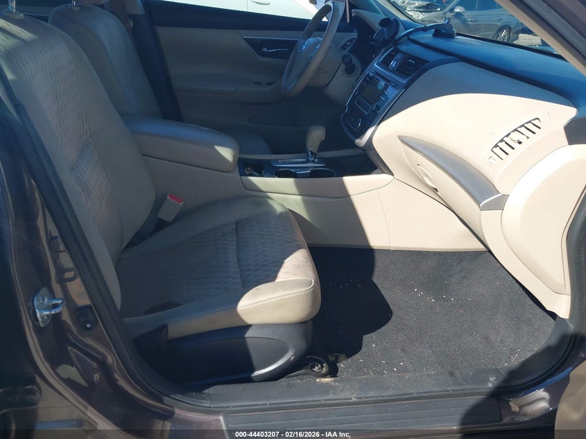 2016 Nissan Altima 2.5 Sv