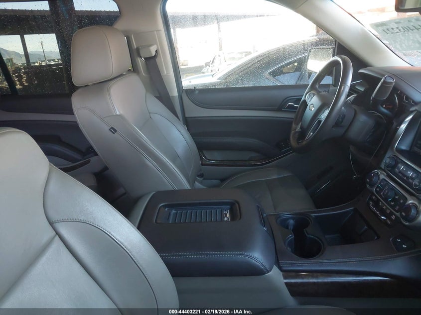 2017 Chevrolet Suburban Lt