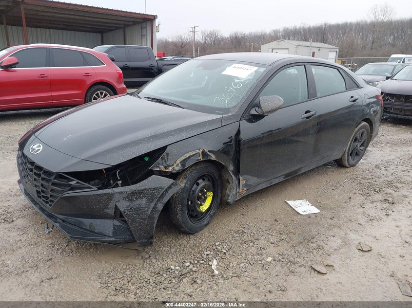 2022 Hyundai Elantra Sel