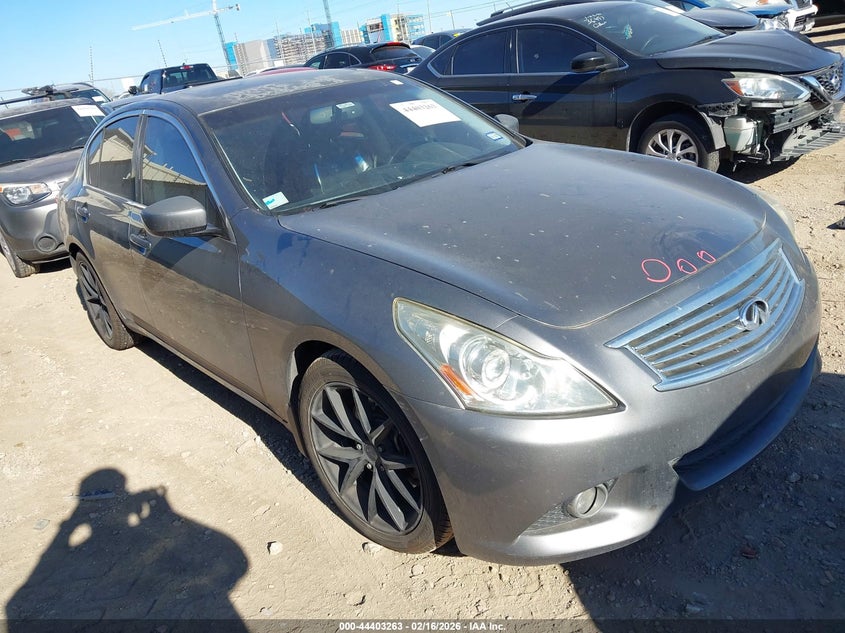 2012 INFINITI G37 JOURNEY