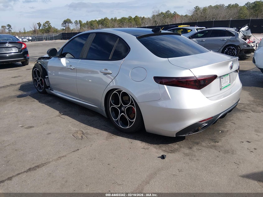 2019 Alfa Romeo Giulia Ti Sport Rwd