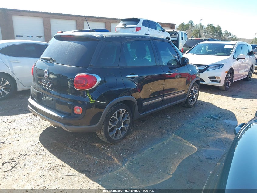 2014 Fiat 500L Trekking