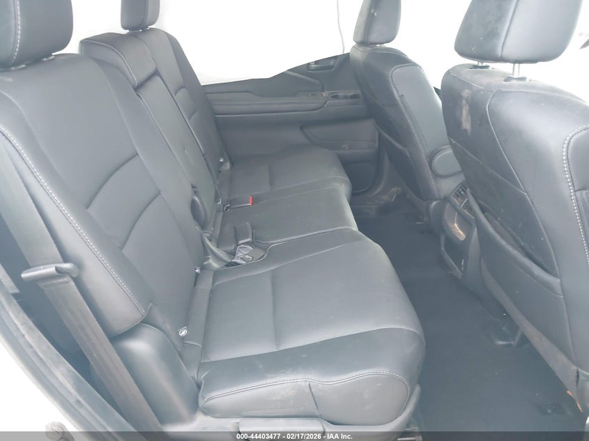 2023 Honda Passport Awd Ex-L VIN: 5FNYF8H58PB035557 Lot: 44403477