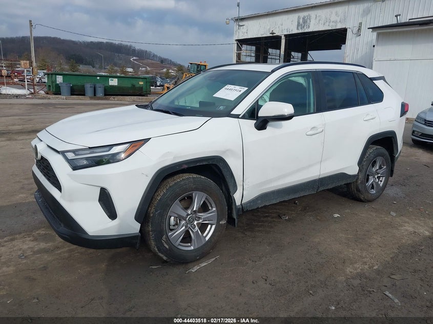 2025 Toyota Rav4 Xle