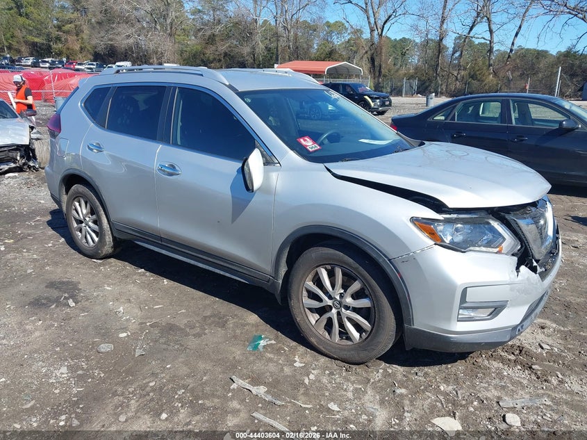 2018 Nissan Rogue Sv