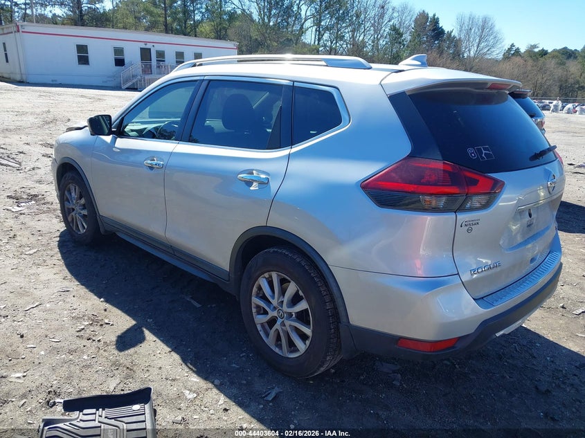 2018 Nissan Rogue Sv