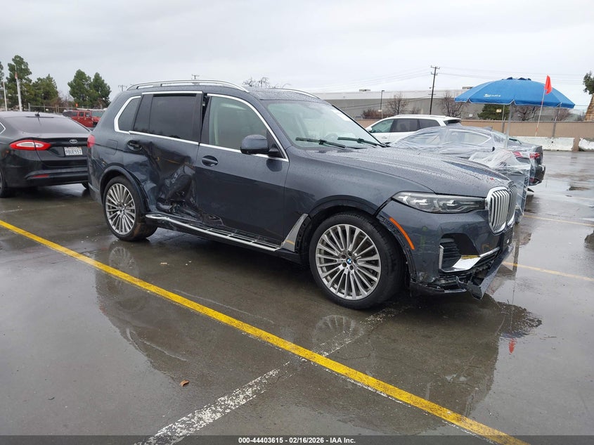 2019 BMW X7 xDrive40I