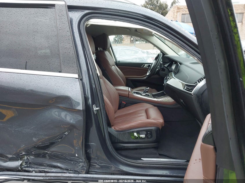 2019 BMW X7 xDrive40I