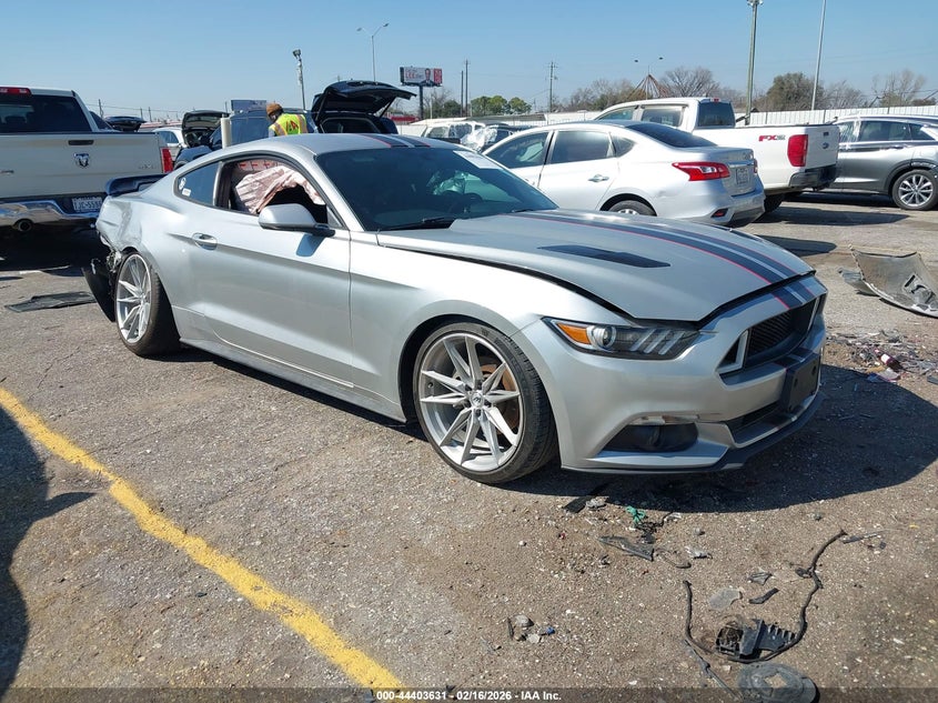 2016 Ford Mustang V6