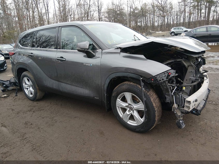 2021 Toyota Highlander Hybrid Le