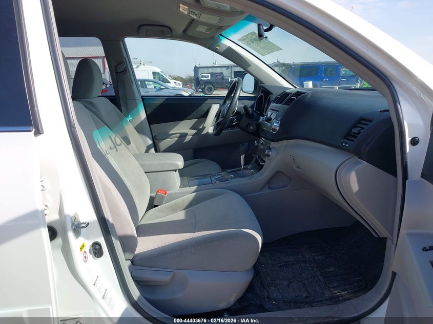 2011 Toyota Highlander Base V6