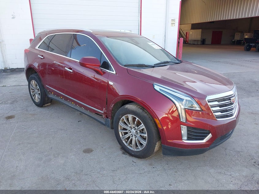 Vin: 1gyknbrs3hz297552, lot: 44900254, cadillac xt5 luxury 2017 img_1