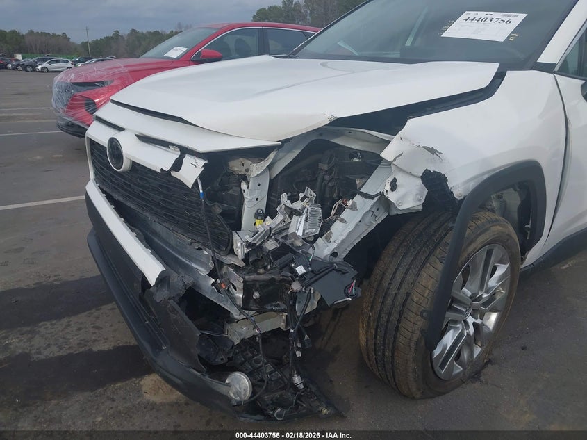 VIN 2T3C1RFV3LW096031 2020 TOYOTA RAV4 XLE PREMIUM