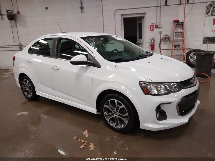 2017 CHEVROLET SONIC LT AUTO