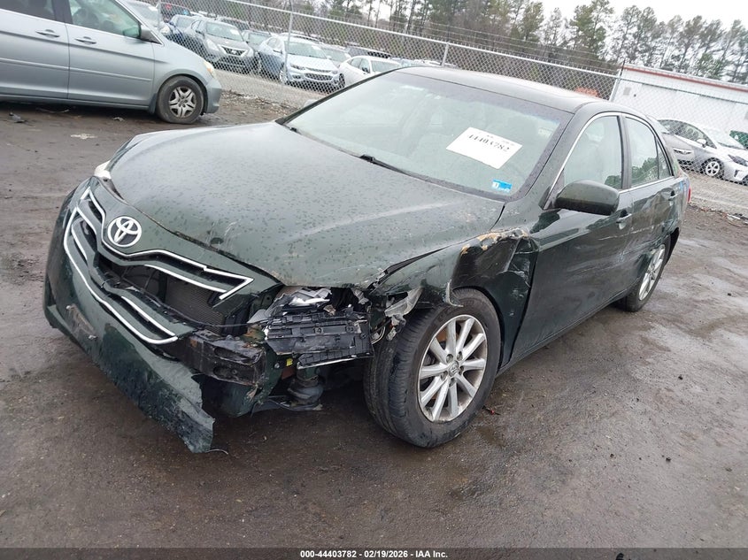 2011 Toyota Camry Xle V6