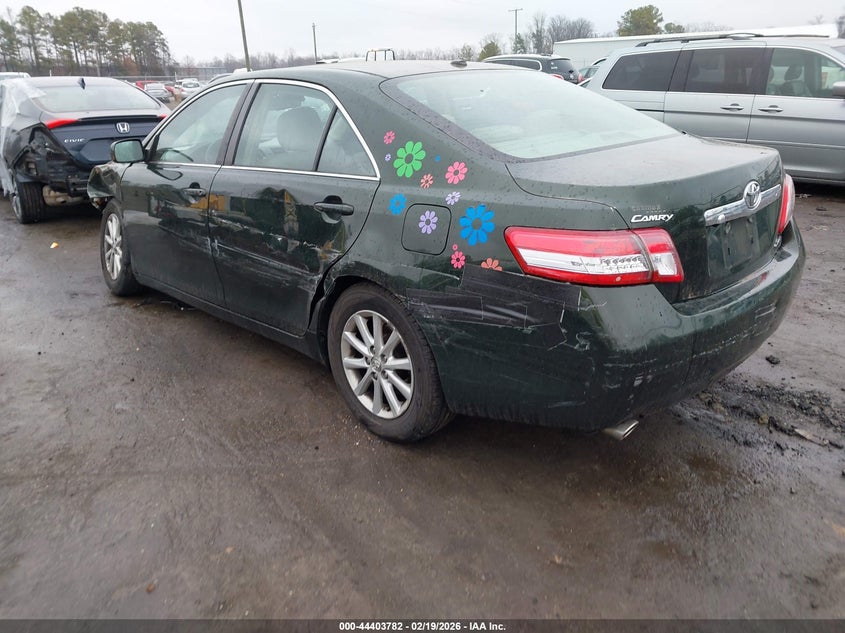 2011 Toyota Camry Xle V6