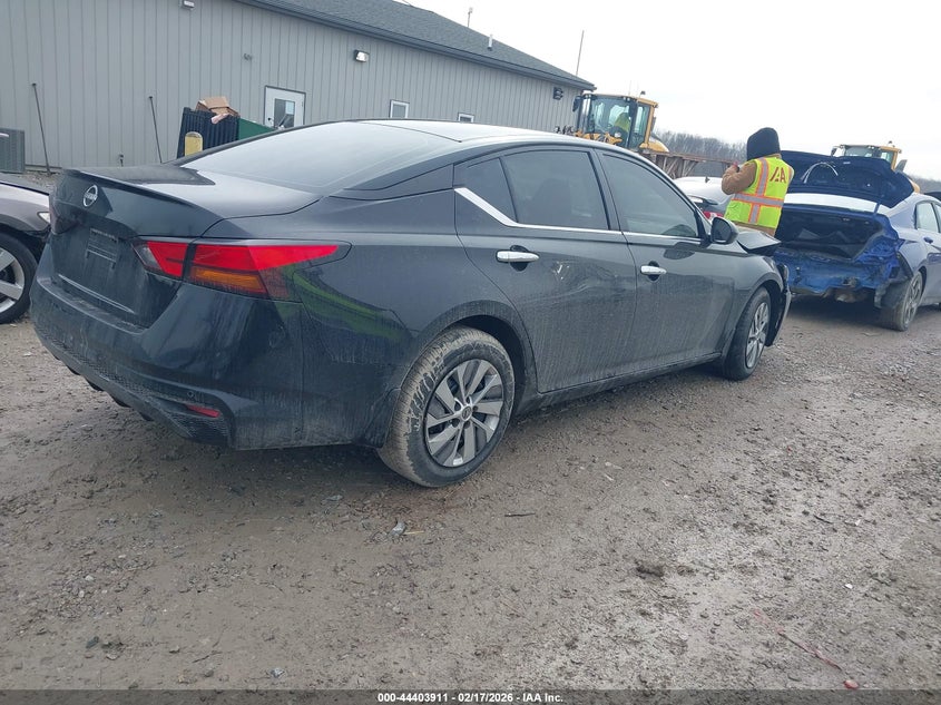 2023 Nissan Altima S Fwd