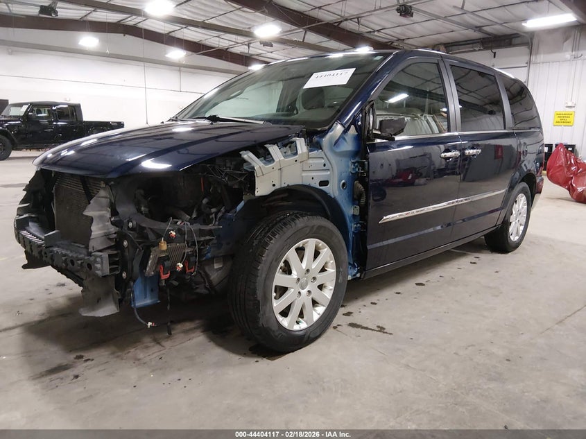 2015 Chrysler Town & Country Touring