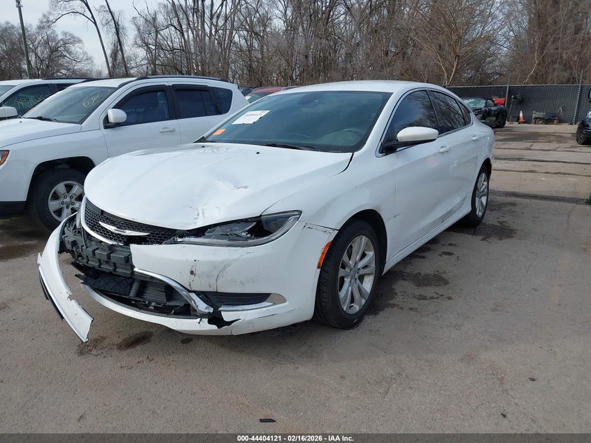 2015 Chrysler 200 Limited