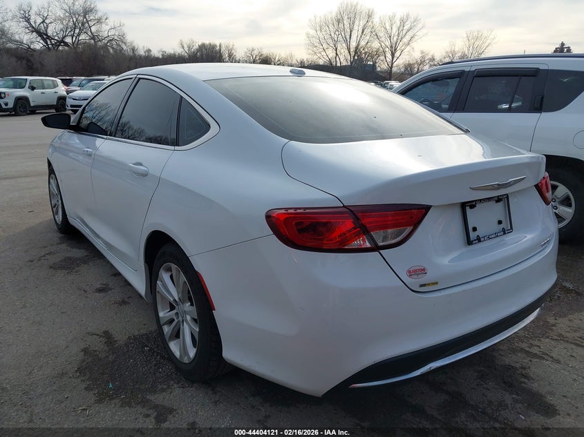 2015 Chrysler 200 Limited