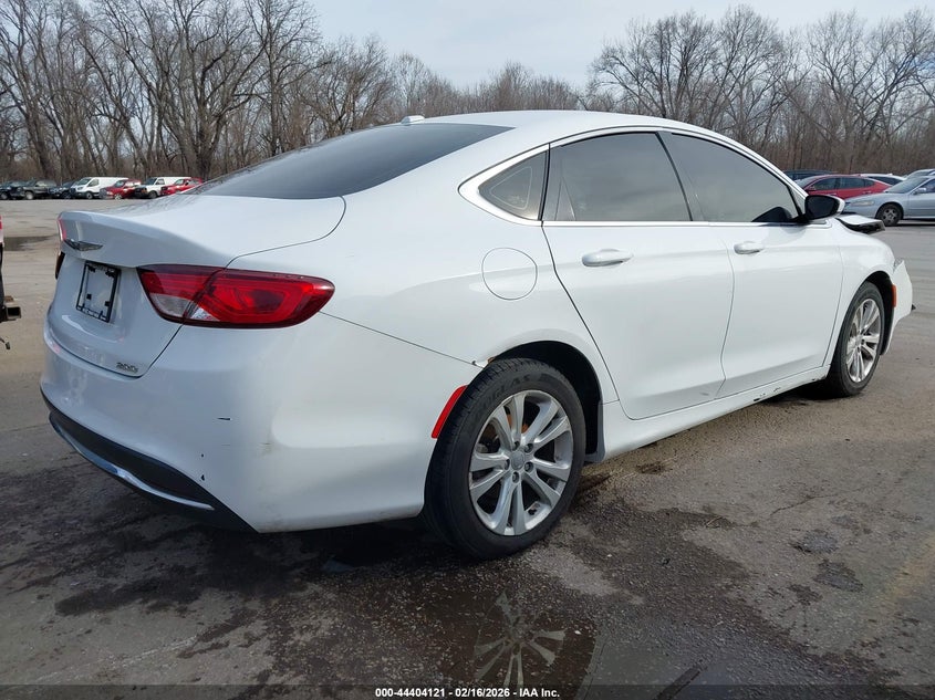 2015 Chrysler 200 Limited