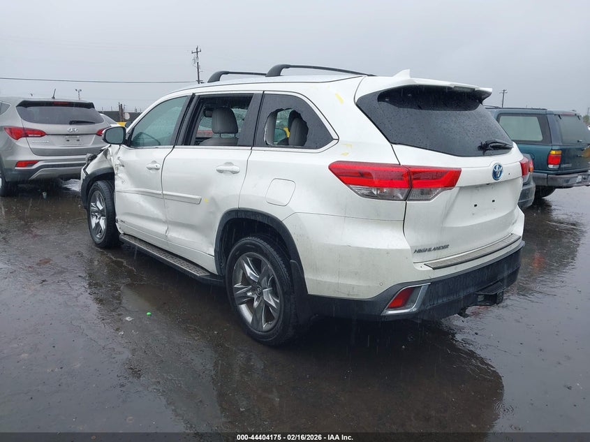 2019 Toyota Highlander Hybrid Limited Platinum