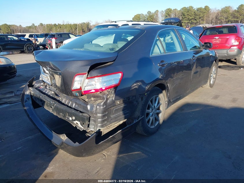 2011 Toyota Camry Hybrid