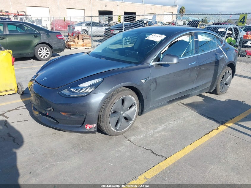2018 Tesla Model 3 Long Range/Mid Range