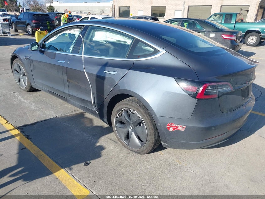 2018 Tesla Model 3 Long Range/Mid Range
