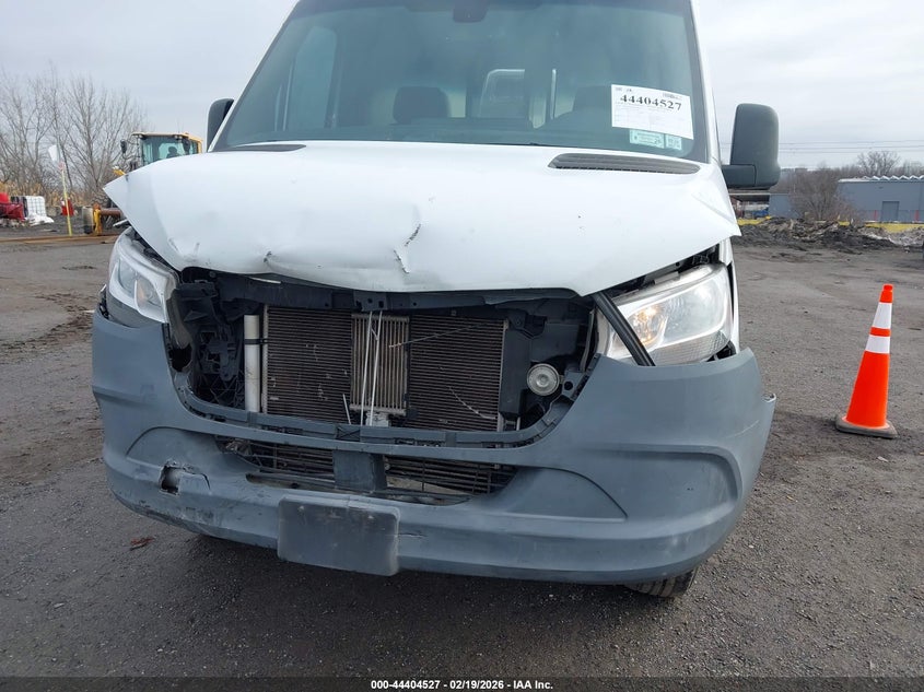 2020 Mercedes-Benz Sprinter 1500 Standard Roof I4 VIN: W1W70BGY6LT027071 Lot: 44404527