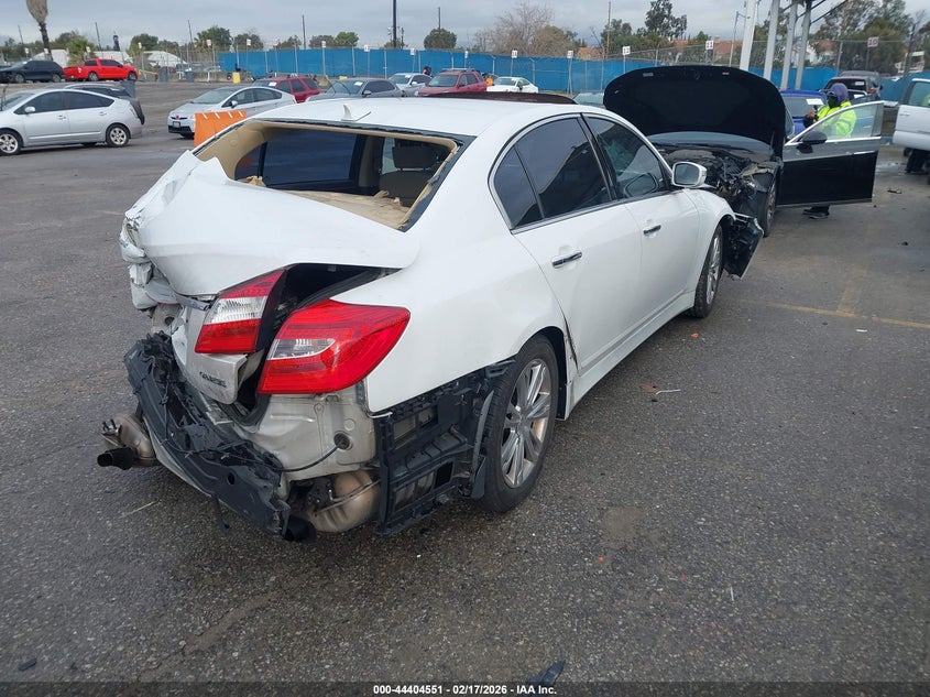 2013 Hyundai Genesis 3.8